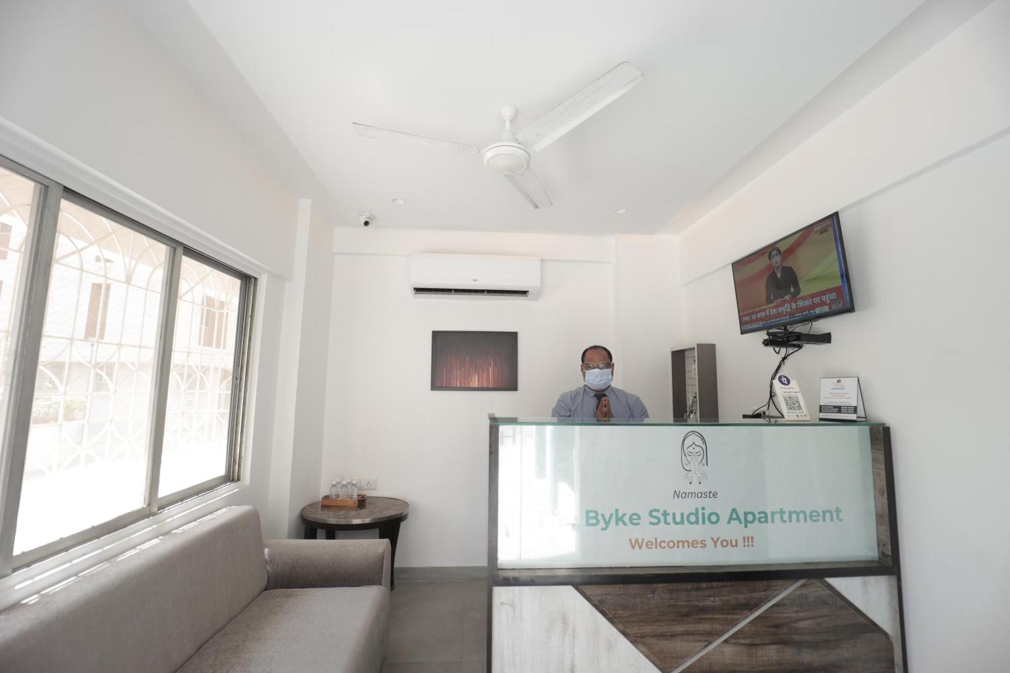 The Byke Studio Pure Veg Apartment, 탄 외부 사진