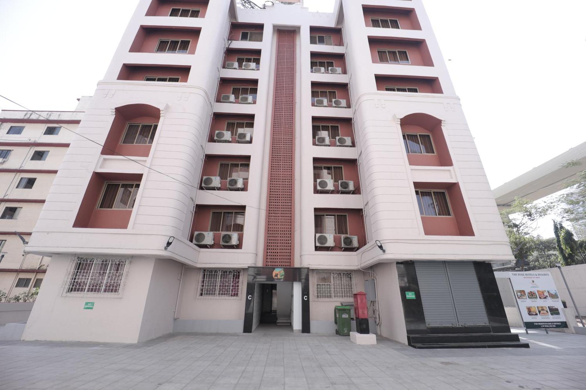 The Byke Studio Pure Veg Apartment, 탄 외부 사진